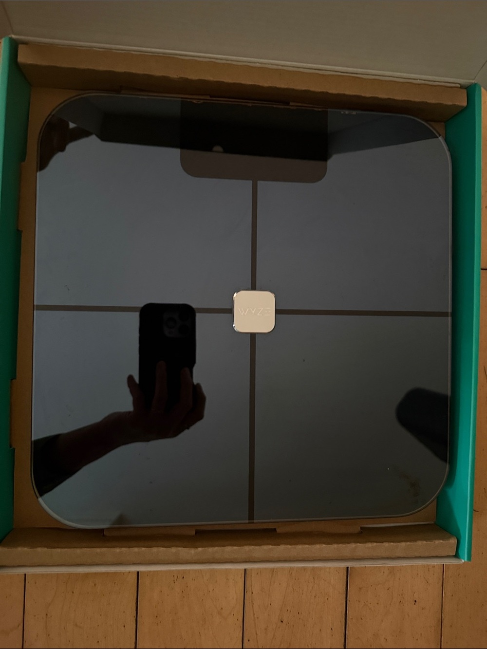 Wyze Black Glass Smart Scale with Center Logo